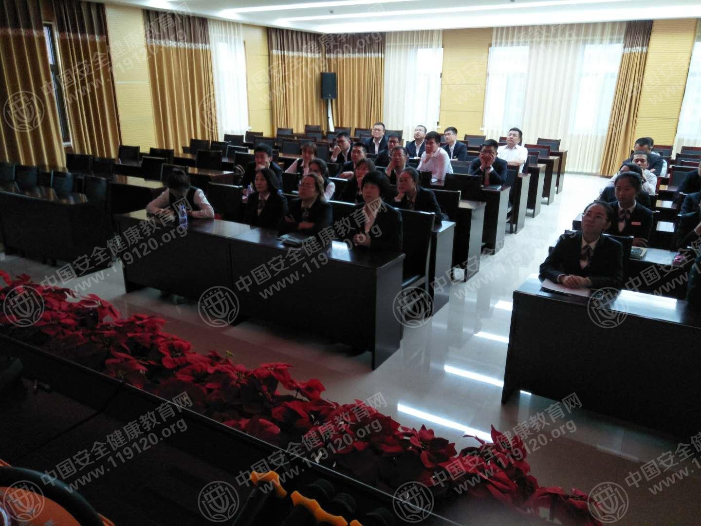 5ac4a2d8a13090.jpg 微信图片_20180404180241.jpg