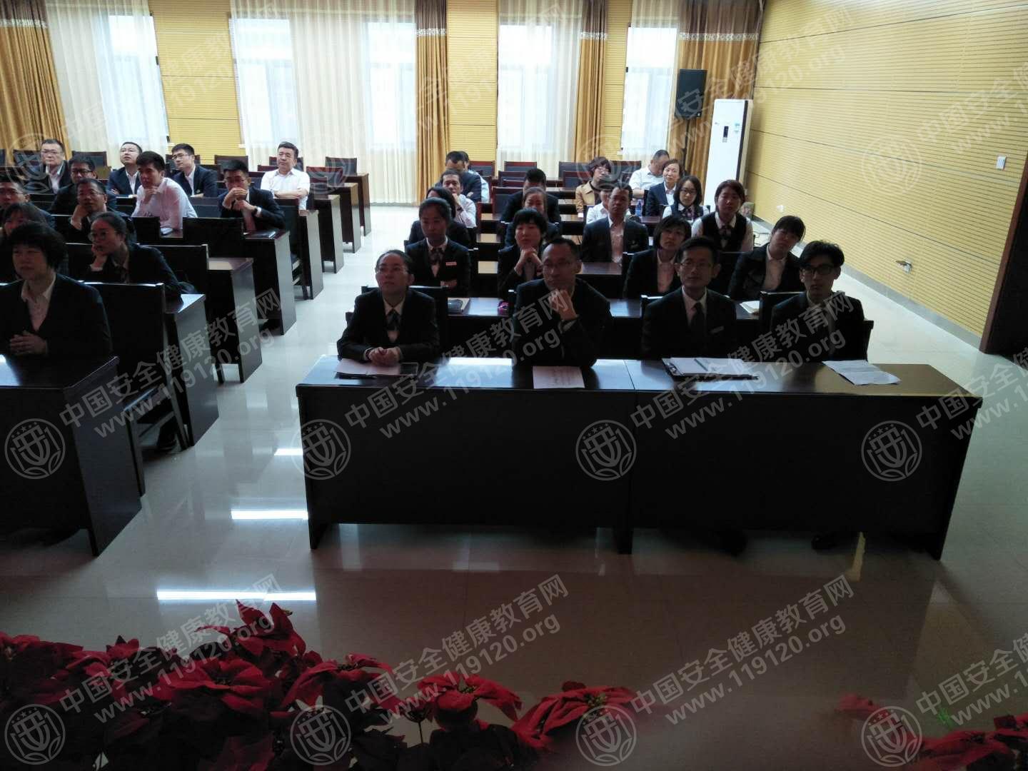5ac4a2f6ebf230.jpg 微信图片_20180404180248.jpg