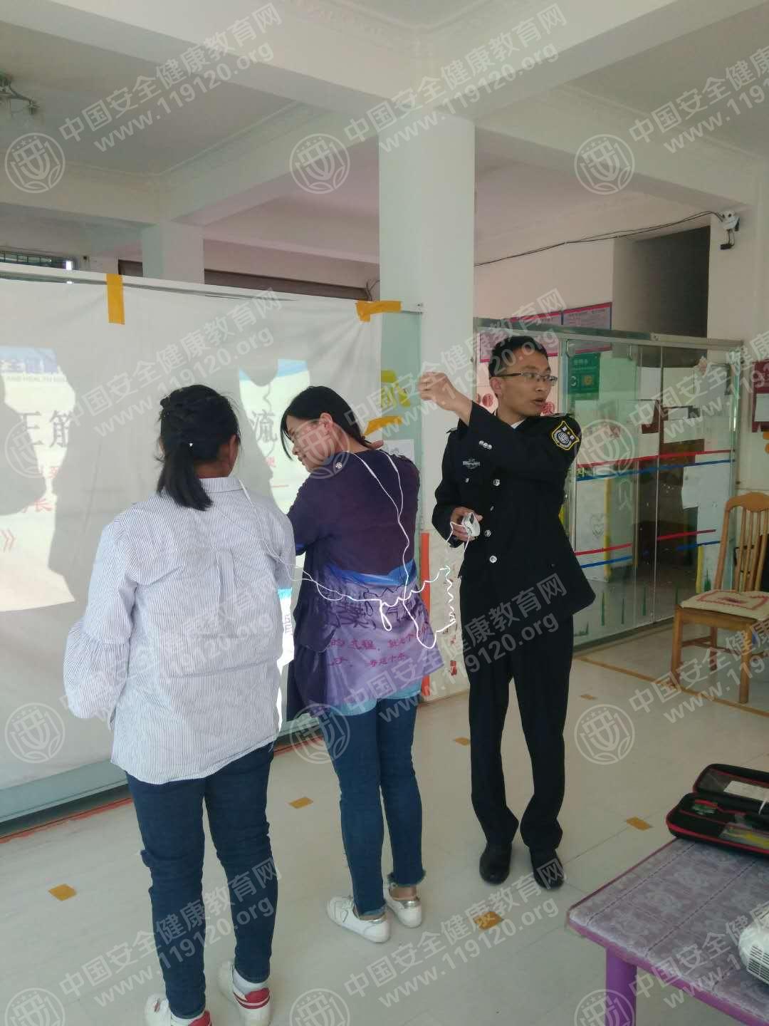 昆明市西山爱贝幼儿园4.13王宇2.jpg