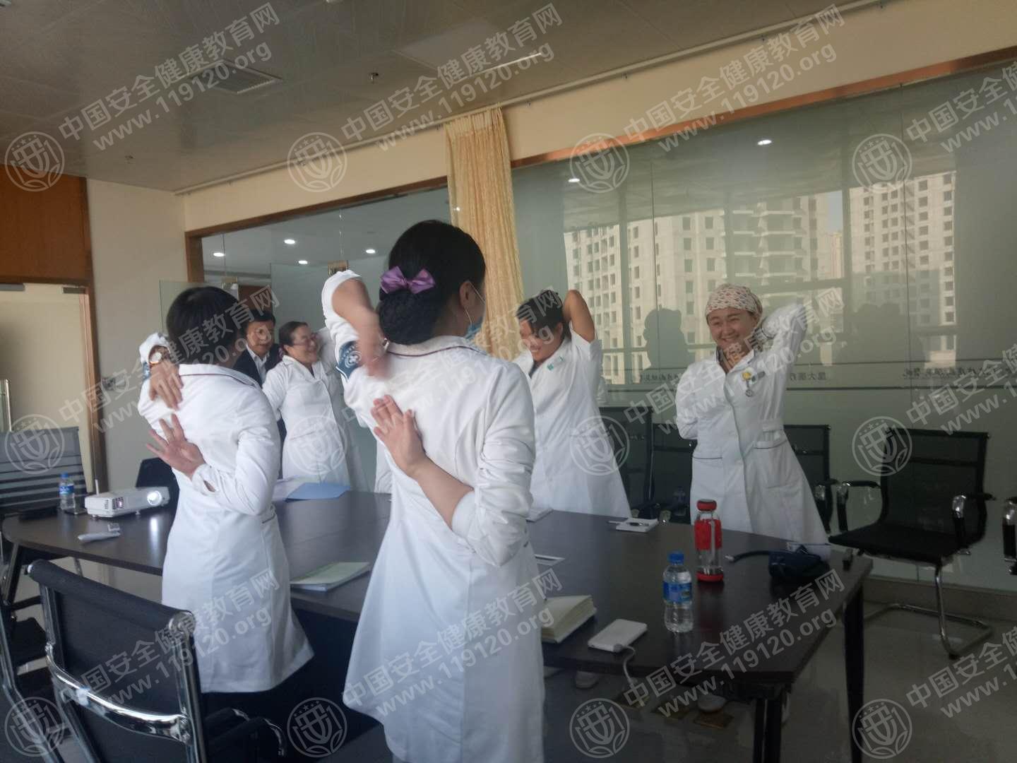 昆明市昆大皮肤病腋臭医院4.25郭磊2.jpg