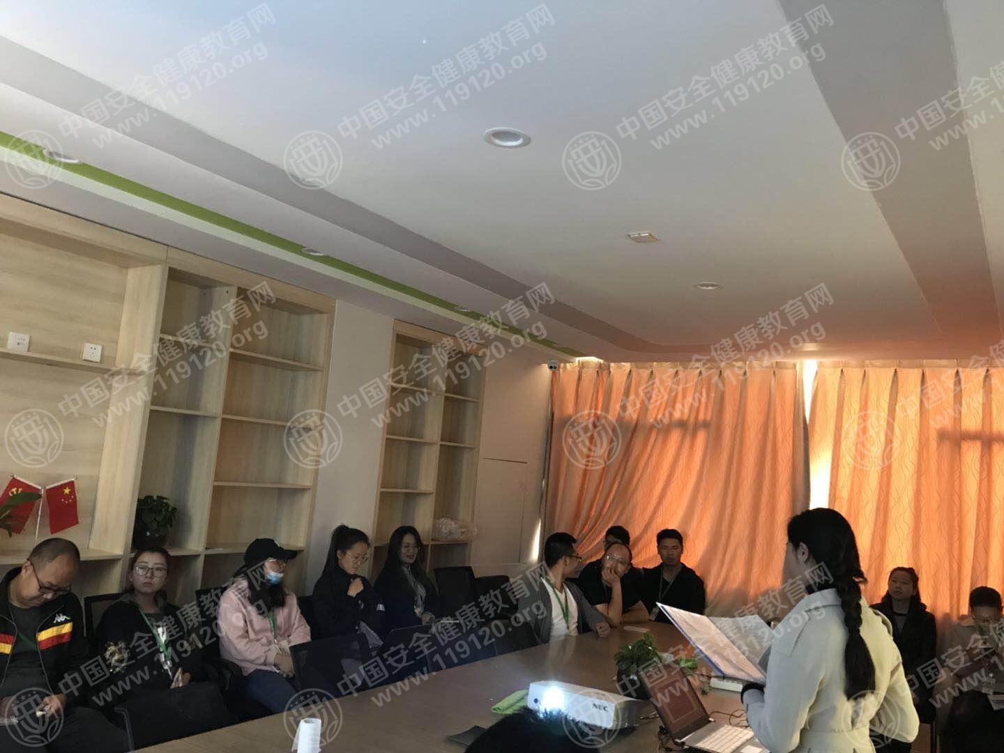 昆明市环球车享汽车租赁公司5.4张金名2.jpg