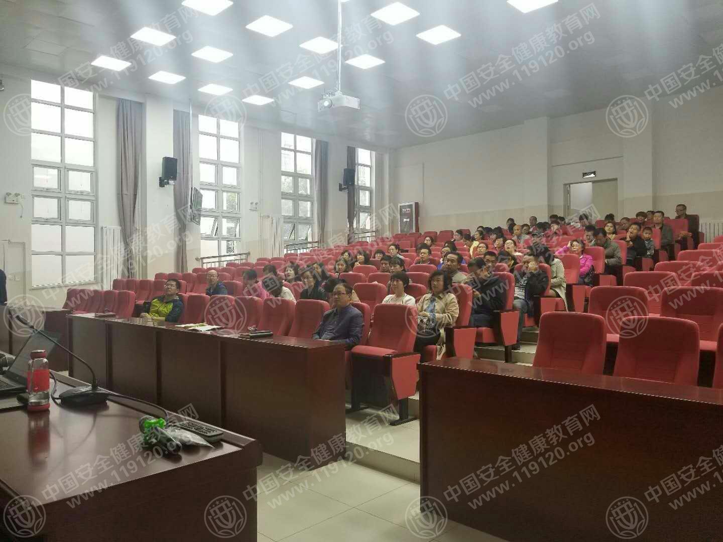 5af5218c0f5840.jpg 二十四1.jpg