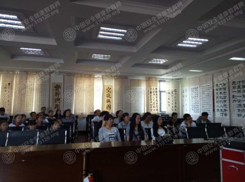 5b03c8d277b910.jpg 微信图片_20180522153747.jpg