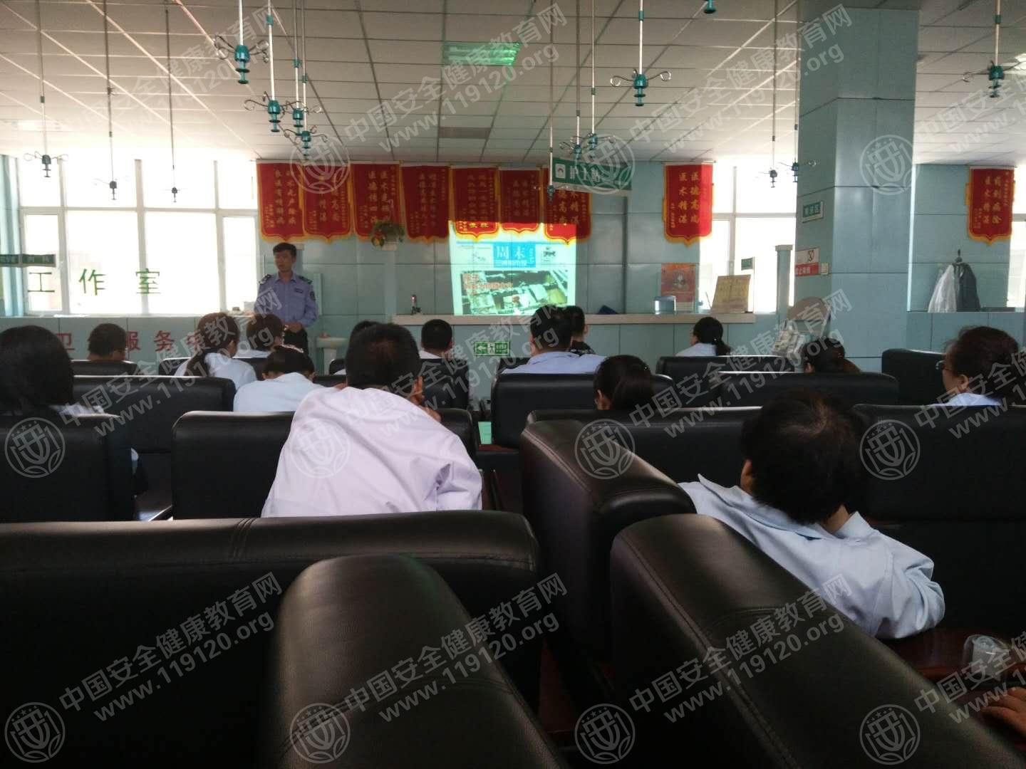 5b03dbb6177a30.jpg 微信图片_20180522165821.jpg