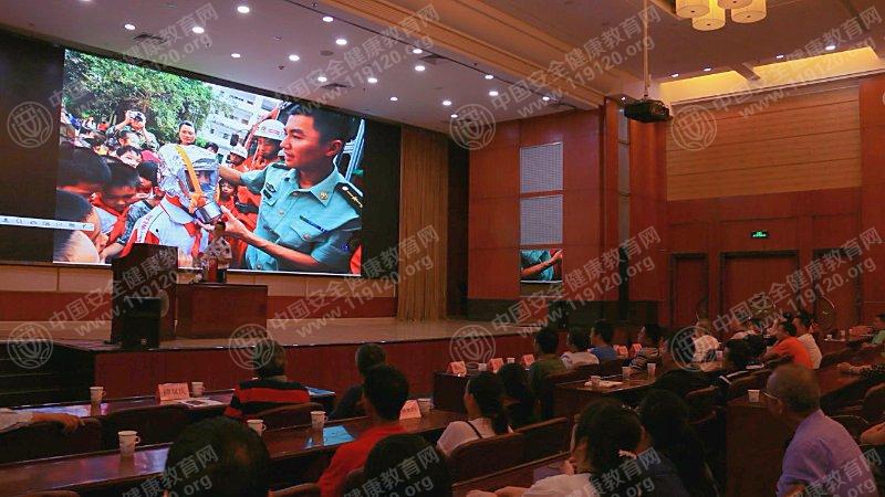 20180522华中农业大学后勤集团熊灵专1.jpg