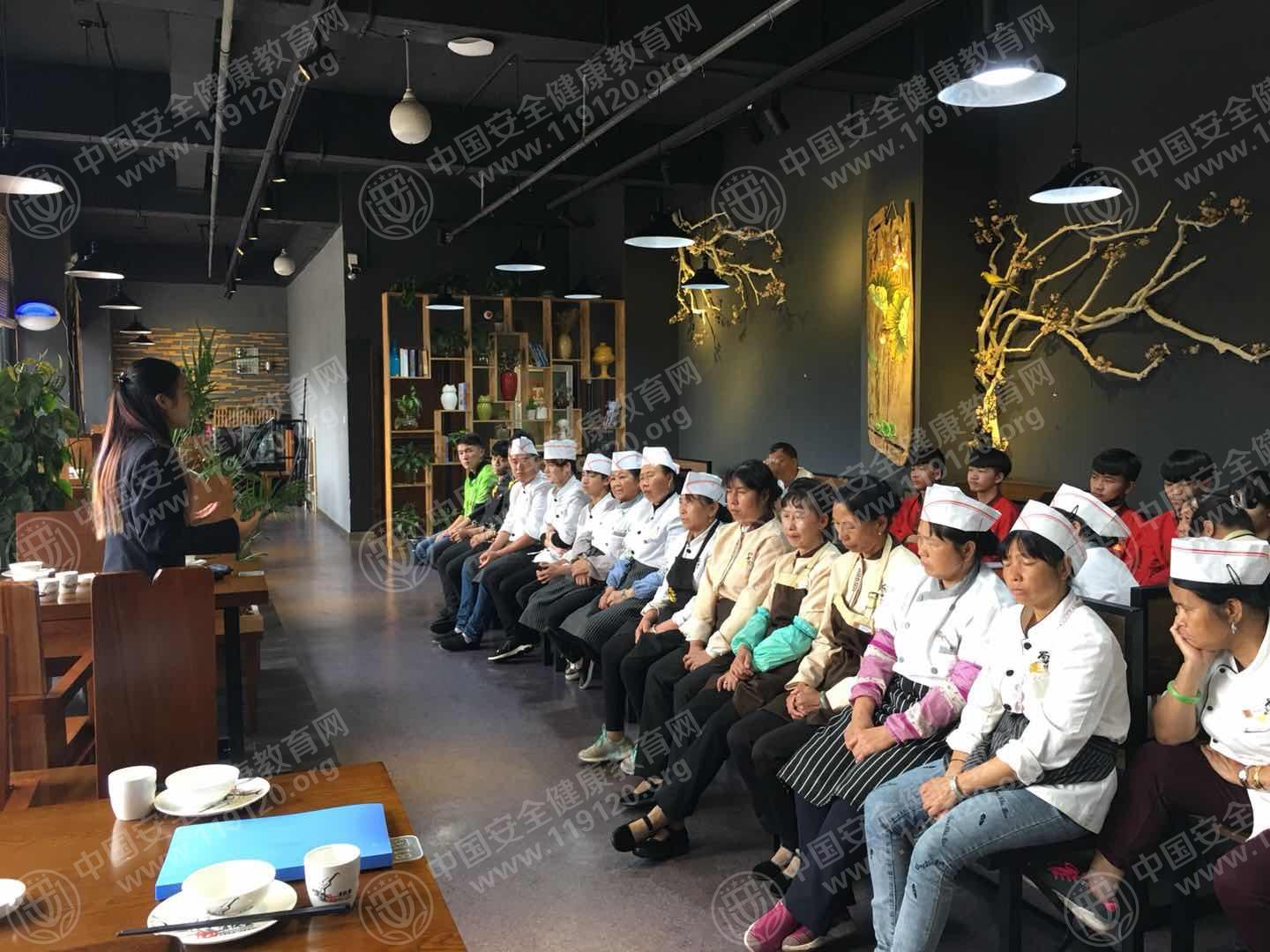 昆明市滇伙食云南菜5.30武文林1.jpg