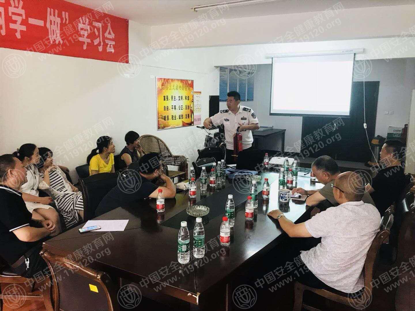 20180612乾策商贸公司姜俊杰0.jpg