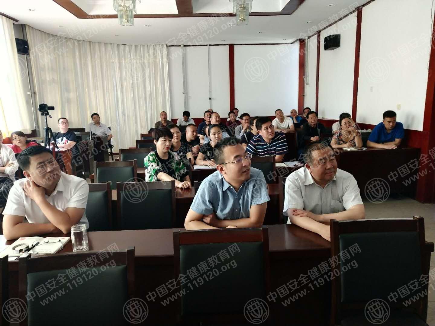 微信图片_20180615174320.jpg