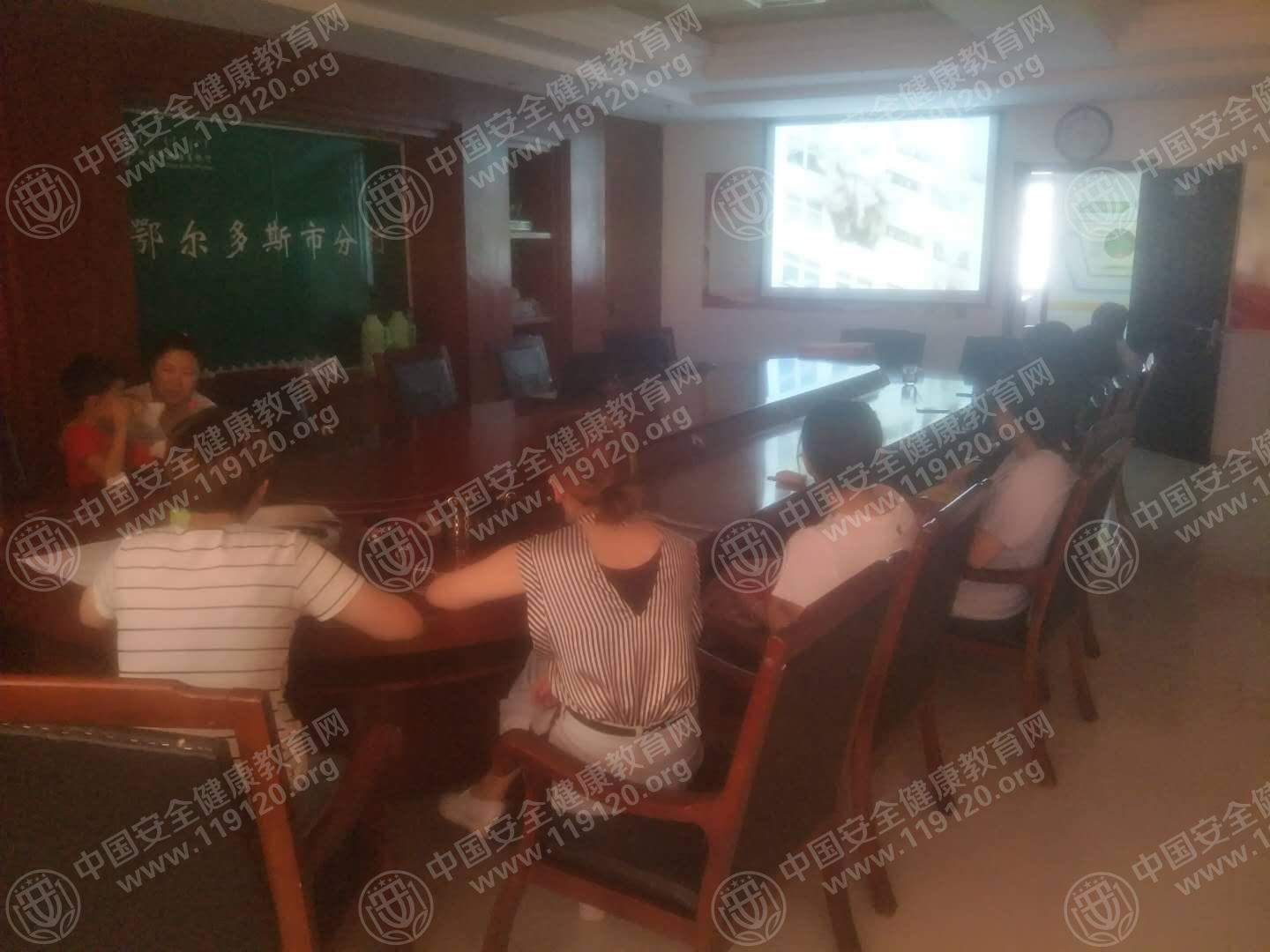 5b3c73e18dbda0.jpg 微信图片_20180704151413.jpg