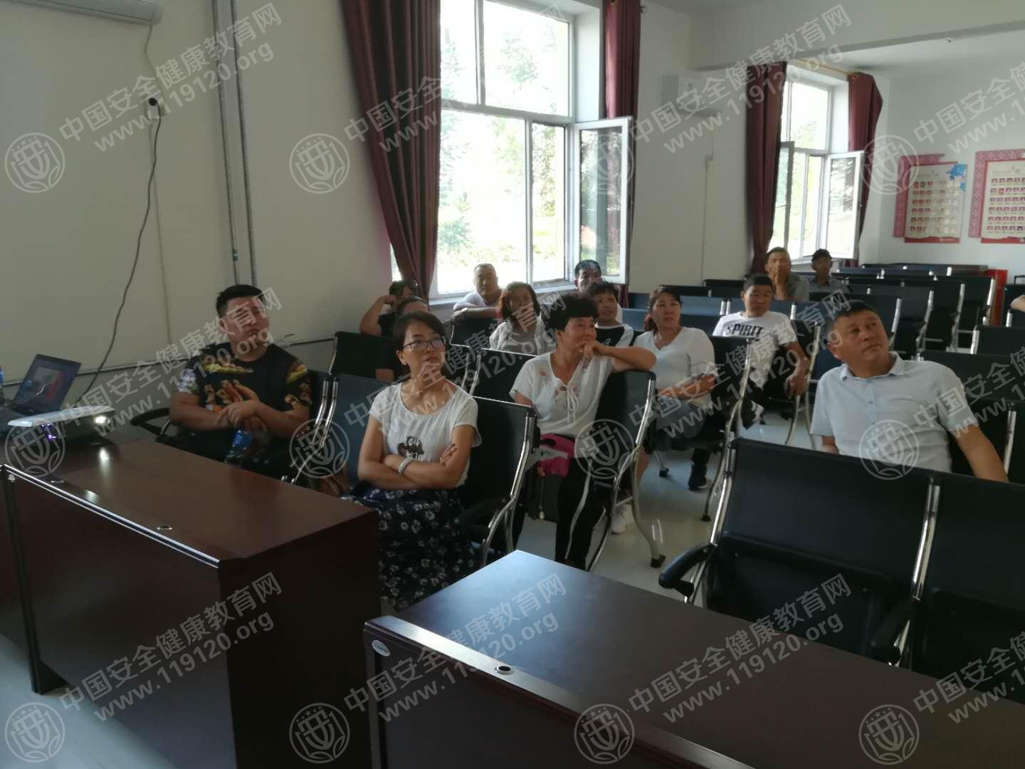 5b7b64751e4bf0.jpg 微信图片_20180821090127.jpg