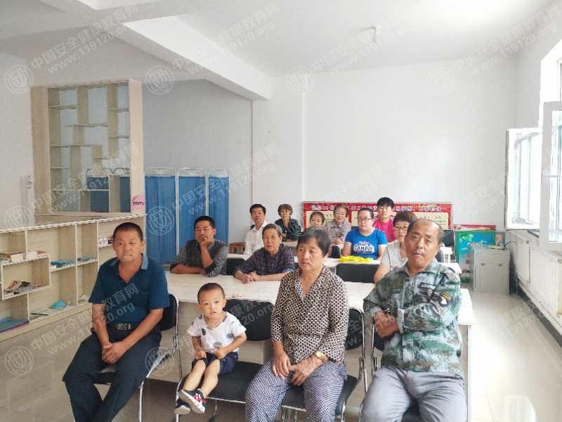 5b7d0a89e69880.jpg 微信图片_20180822150217.jpg
