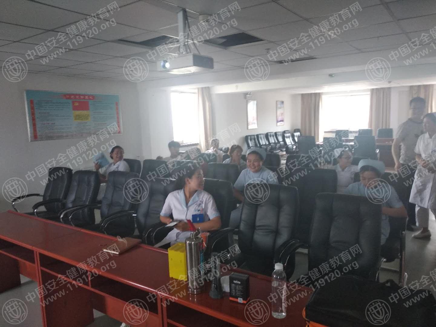 5b89fdf82761e0.jpg 微信图片_20180901104751.jpg