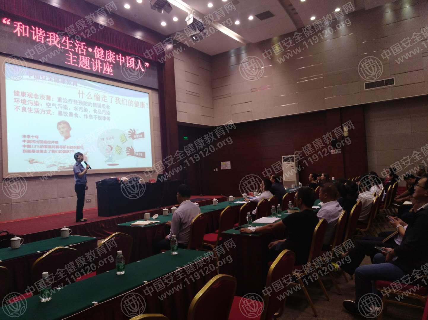 昆明市艺丰工贸有限责任公司9.13蒋雪琴2.jpg