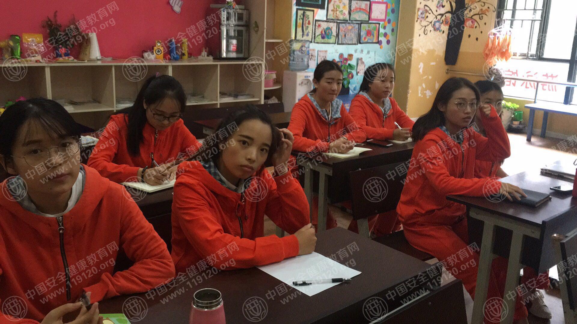 昆明市伟尔博情景幼儿园9.19武文林2.jpg