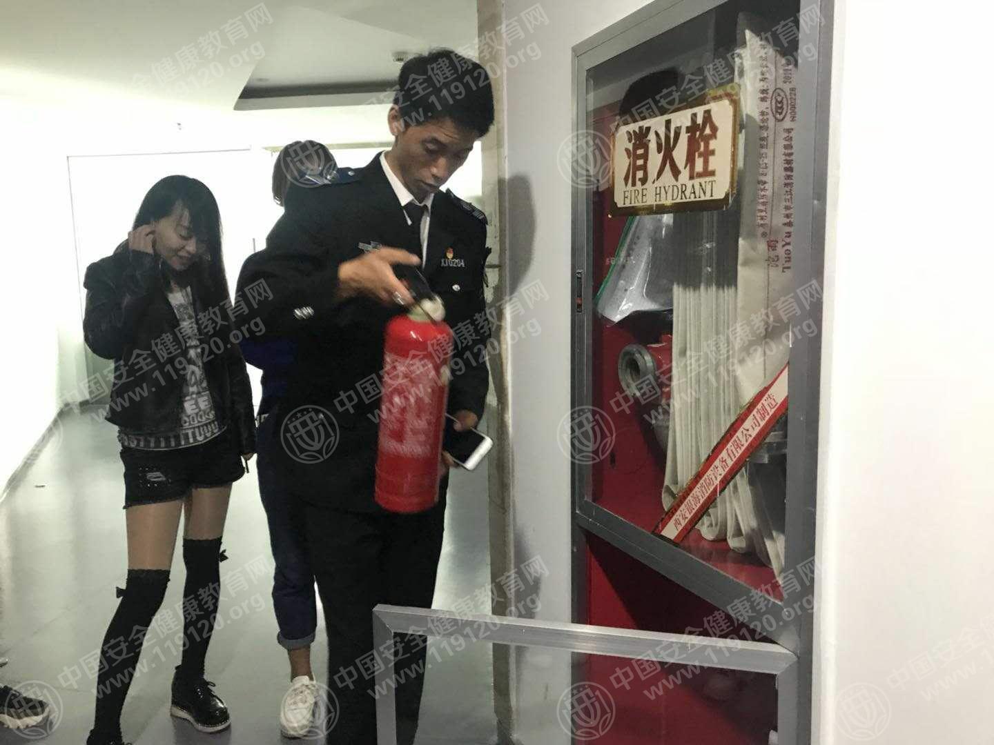 5bb0a014a9b920.jpg 微信图片_20180930180324.jpg