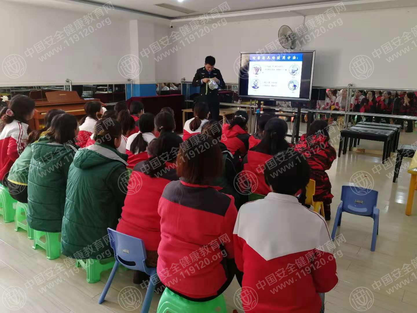 20181108可得龙幼儿园熊钊2.jpg
