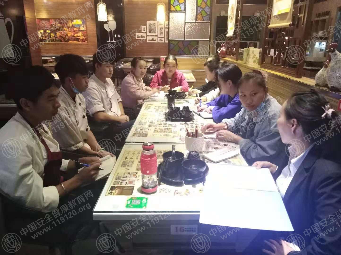 昆明市老东粥皇（滨江店）11.15朱思琪1.jpg