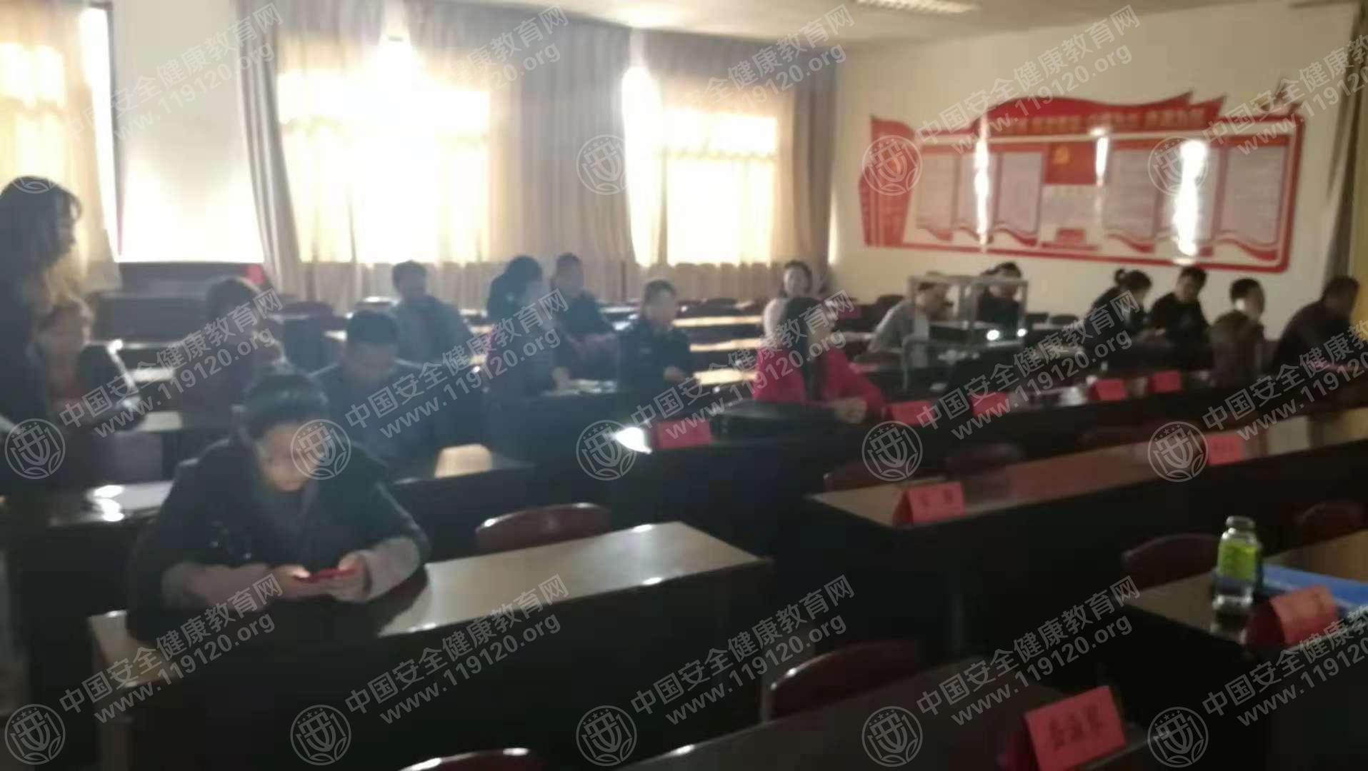 立岗.jpg