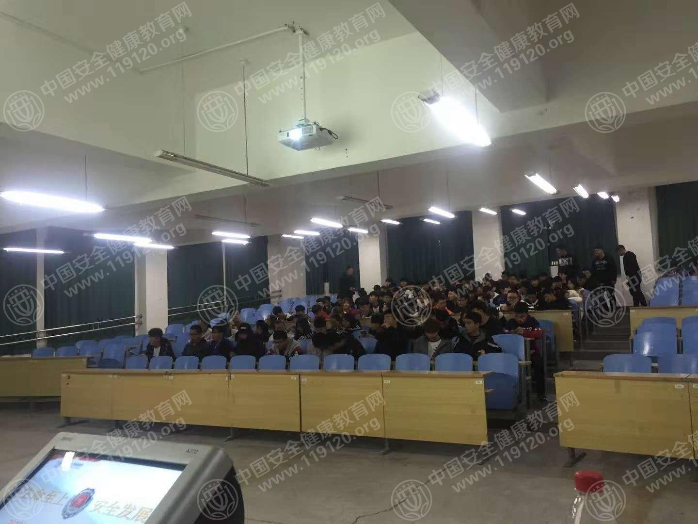 微信图片_20181116172029.jpg