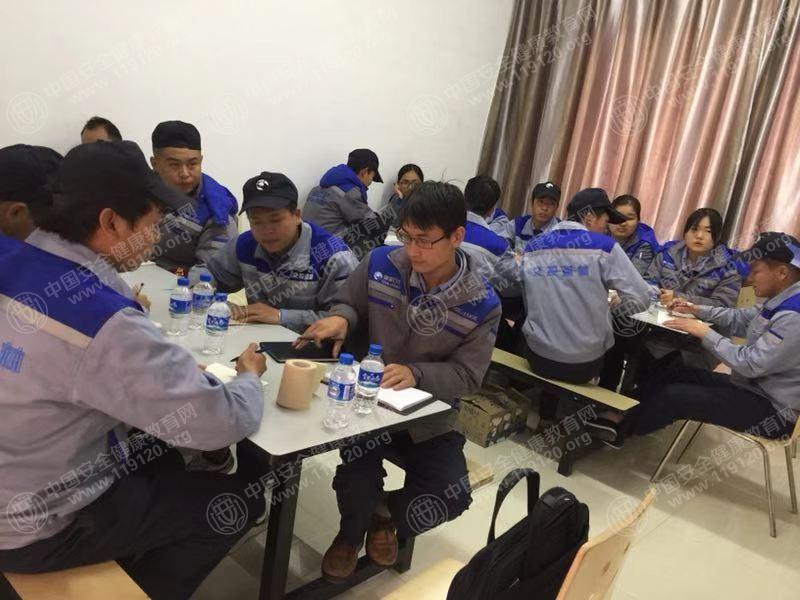 昆明市强林石化（嵩明）加油站11.22刘薇3.jpg