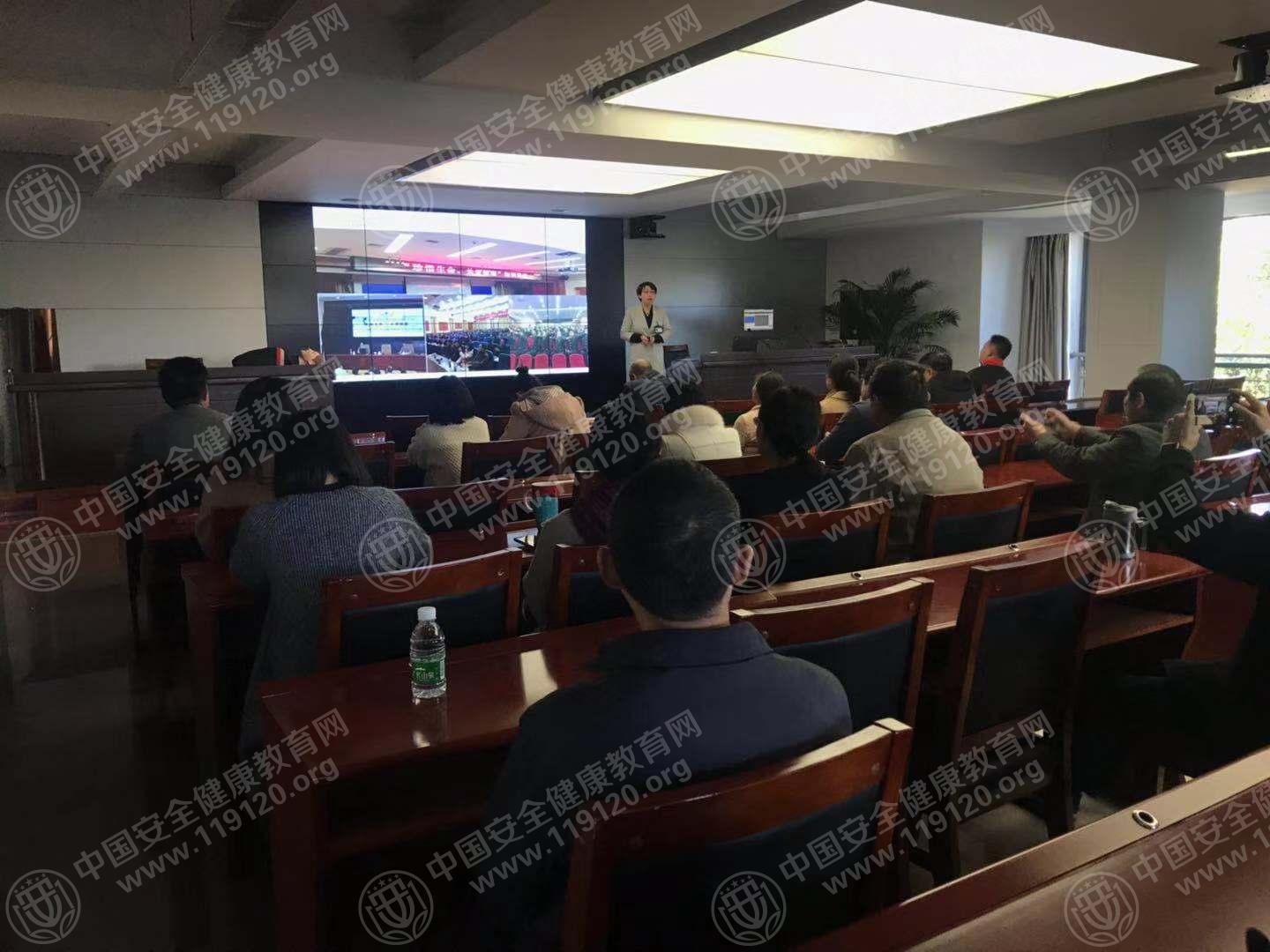 昆明市财政局11.28张祎茜3.jpg