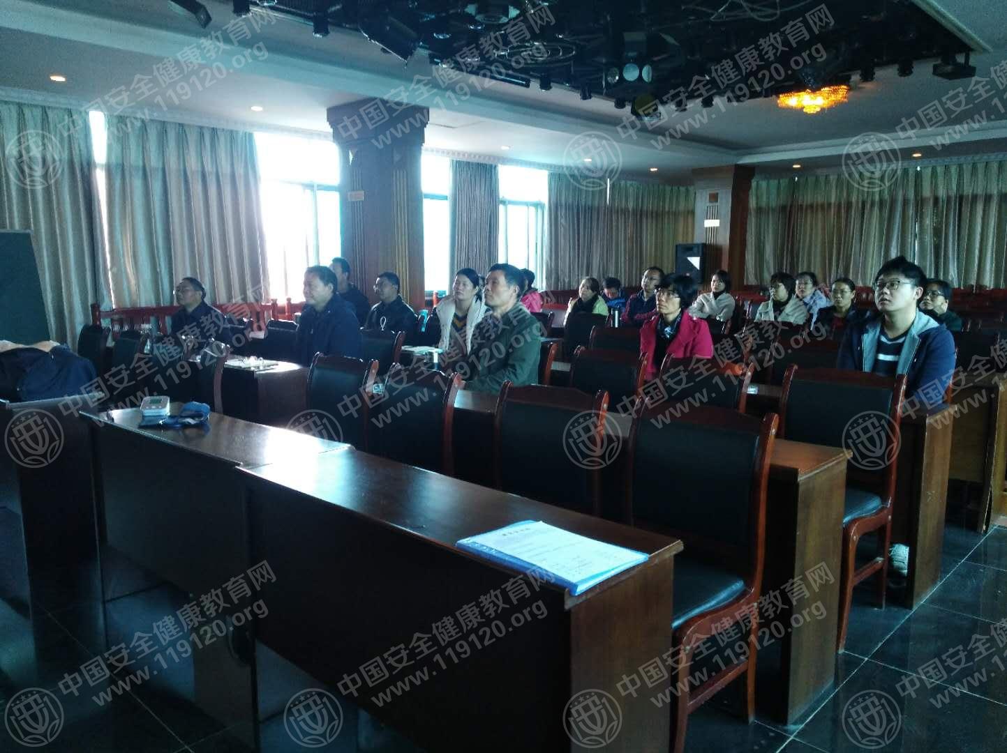 云南云交路桥建设有限公司12.142.jpg