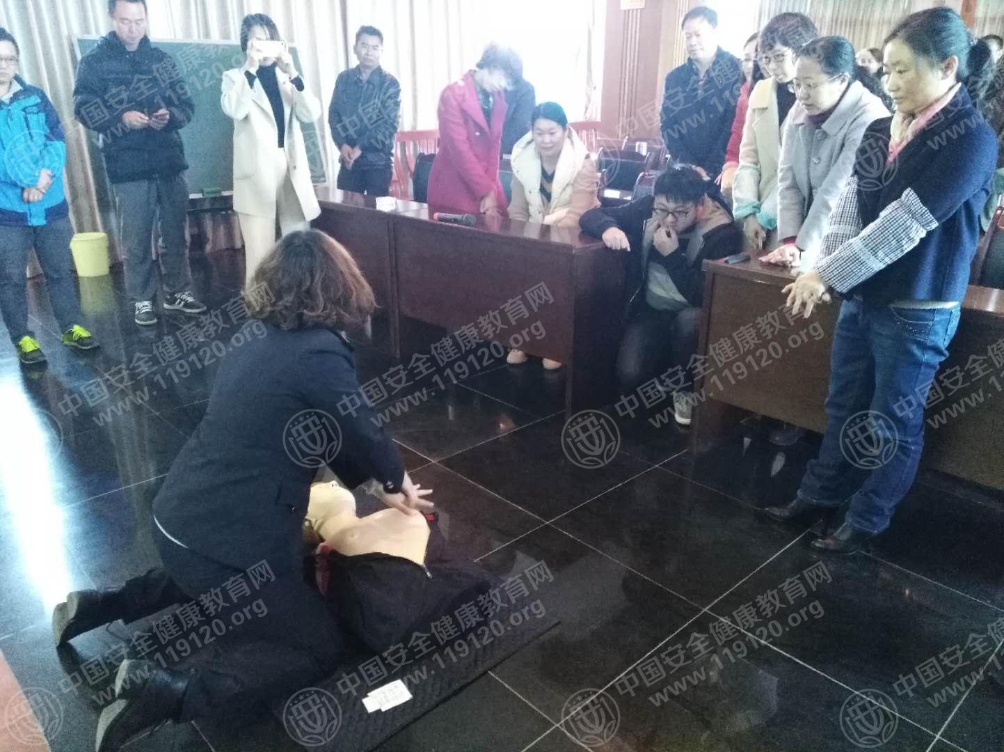 云南云交路桥建设有限公司12.143.jpg