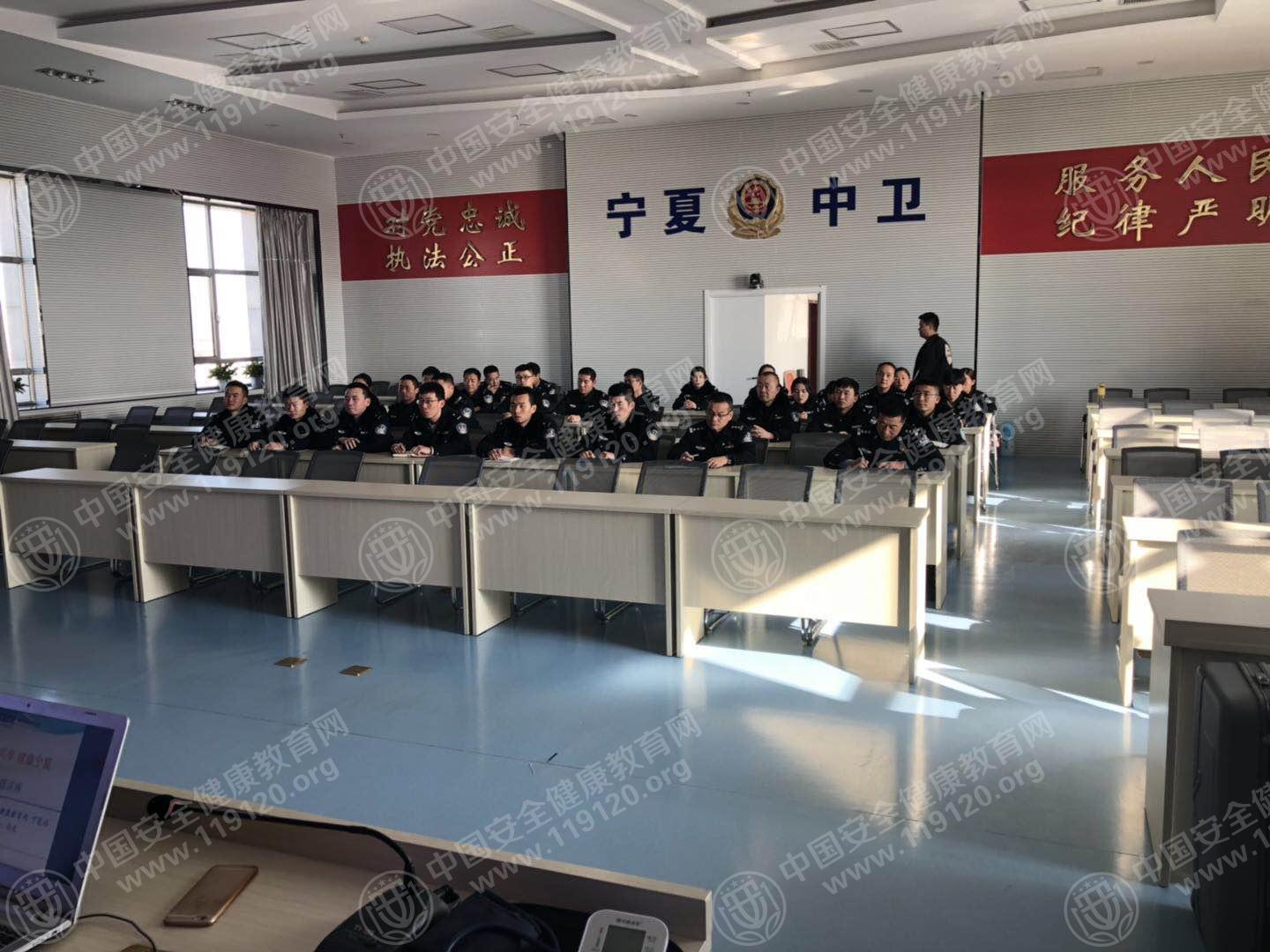 公安1.jpg