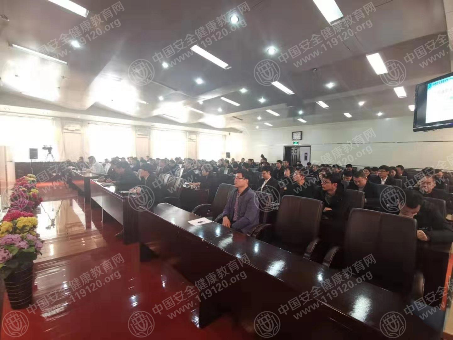 灵新.jpg