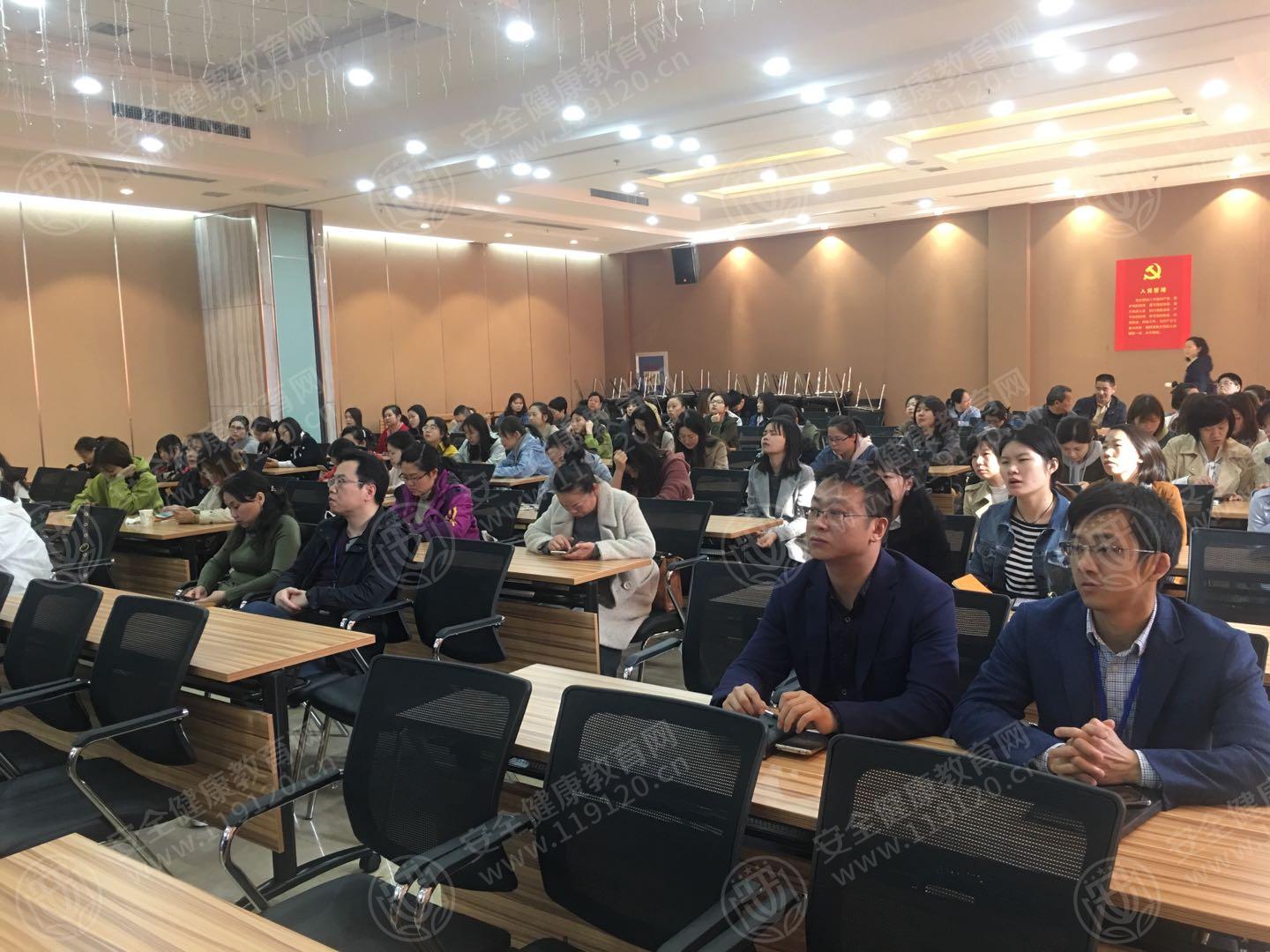 5cb0466276aed0.jpg 微信图片_201904121516082.jpg