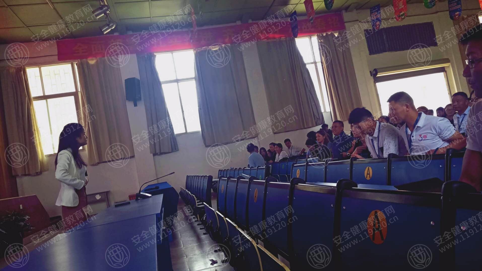 云南新华电脑学校4.26武文林2.jpg