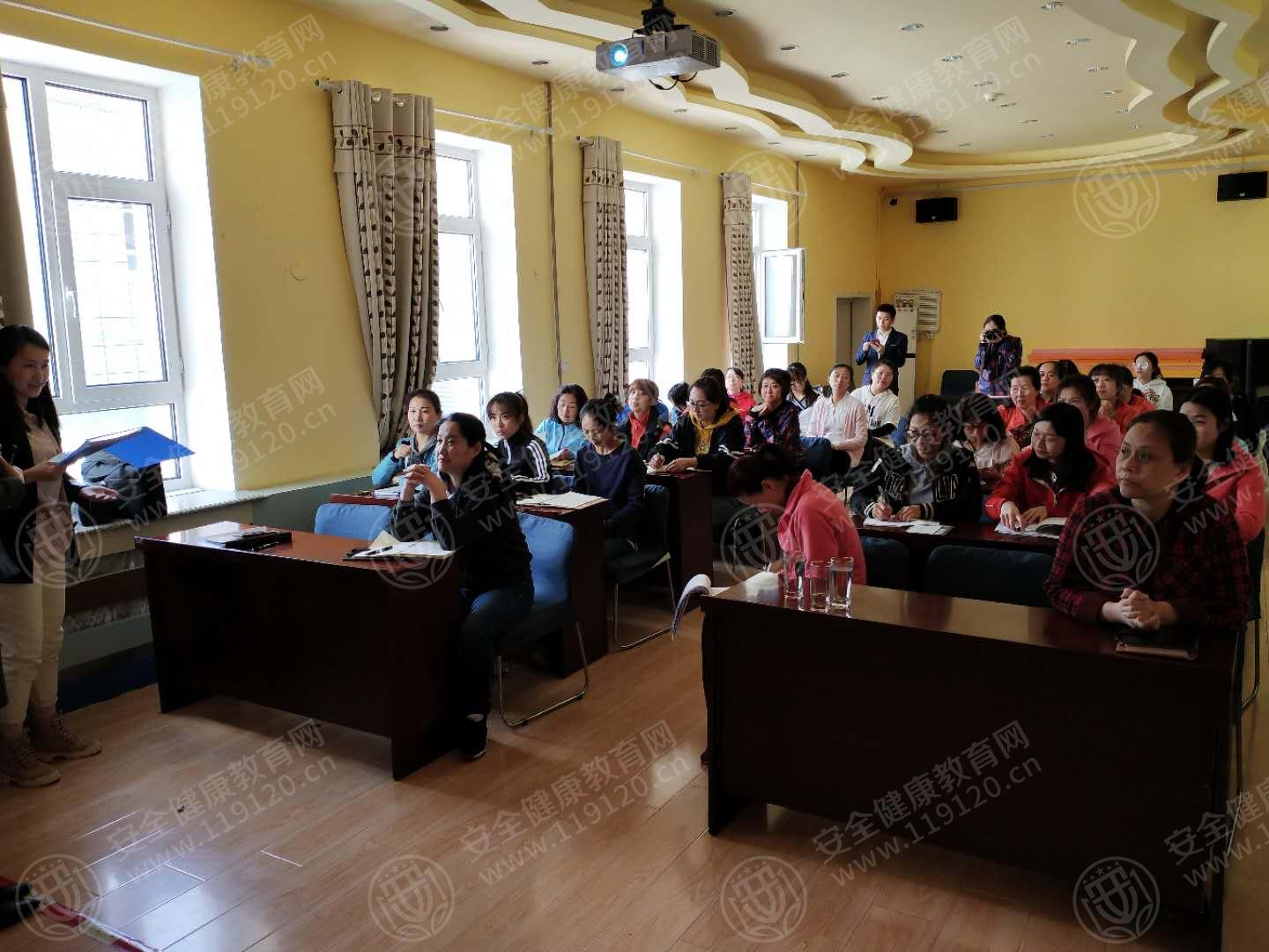 4.11马钰铭13点30分汽开区奔驰幼儿园3.jpg