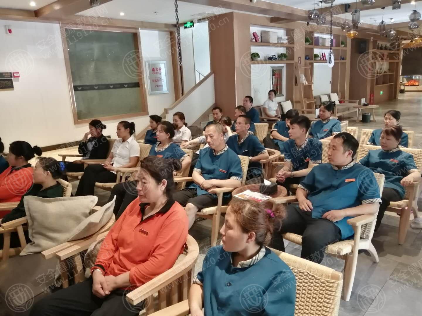 5.7刘宇9点30分泓瑞清水湾商务酒店2.jpg