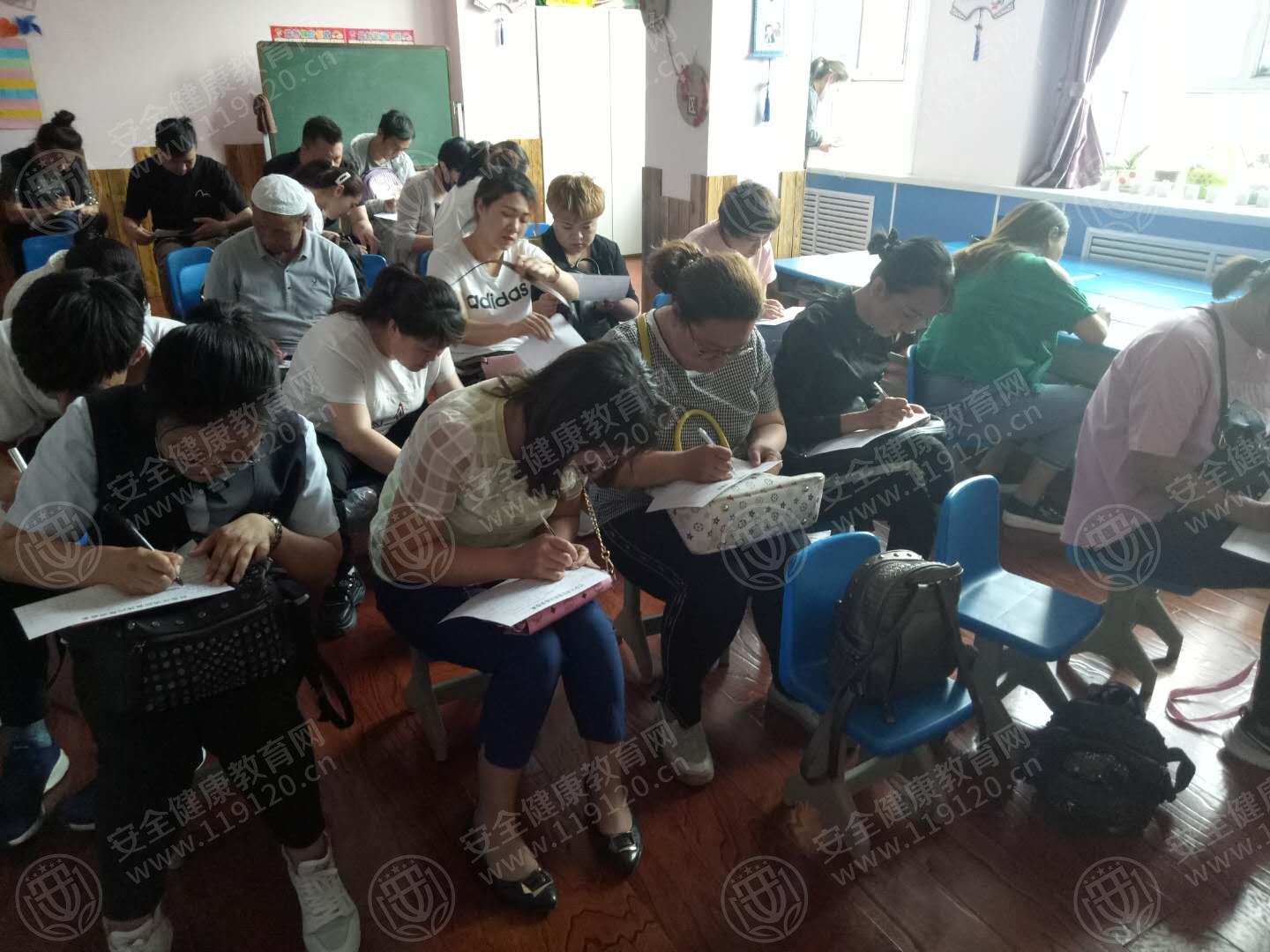 5ceb4afc7ced90.jpg dcb8ea2ae1f8e6a19adef2239fdd5b9.jpg