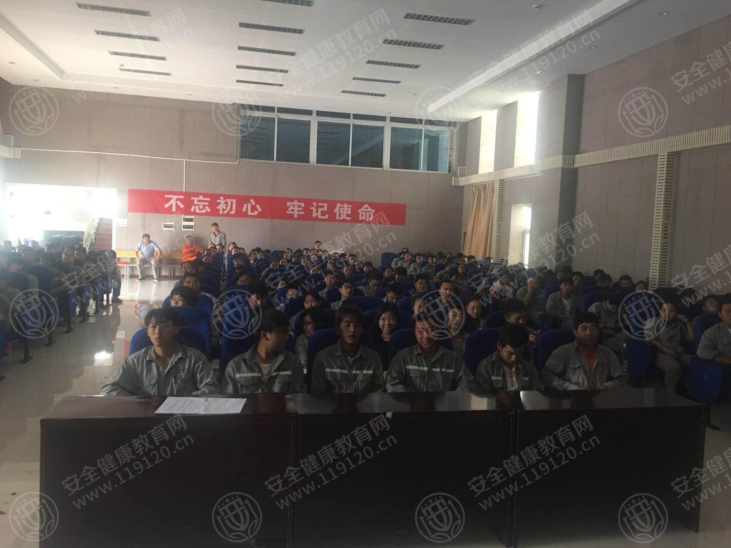 云南先锋化工有限公司6.14武文林1.jpg