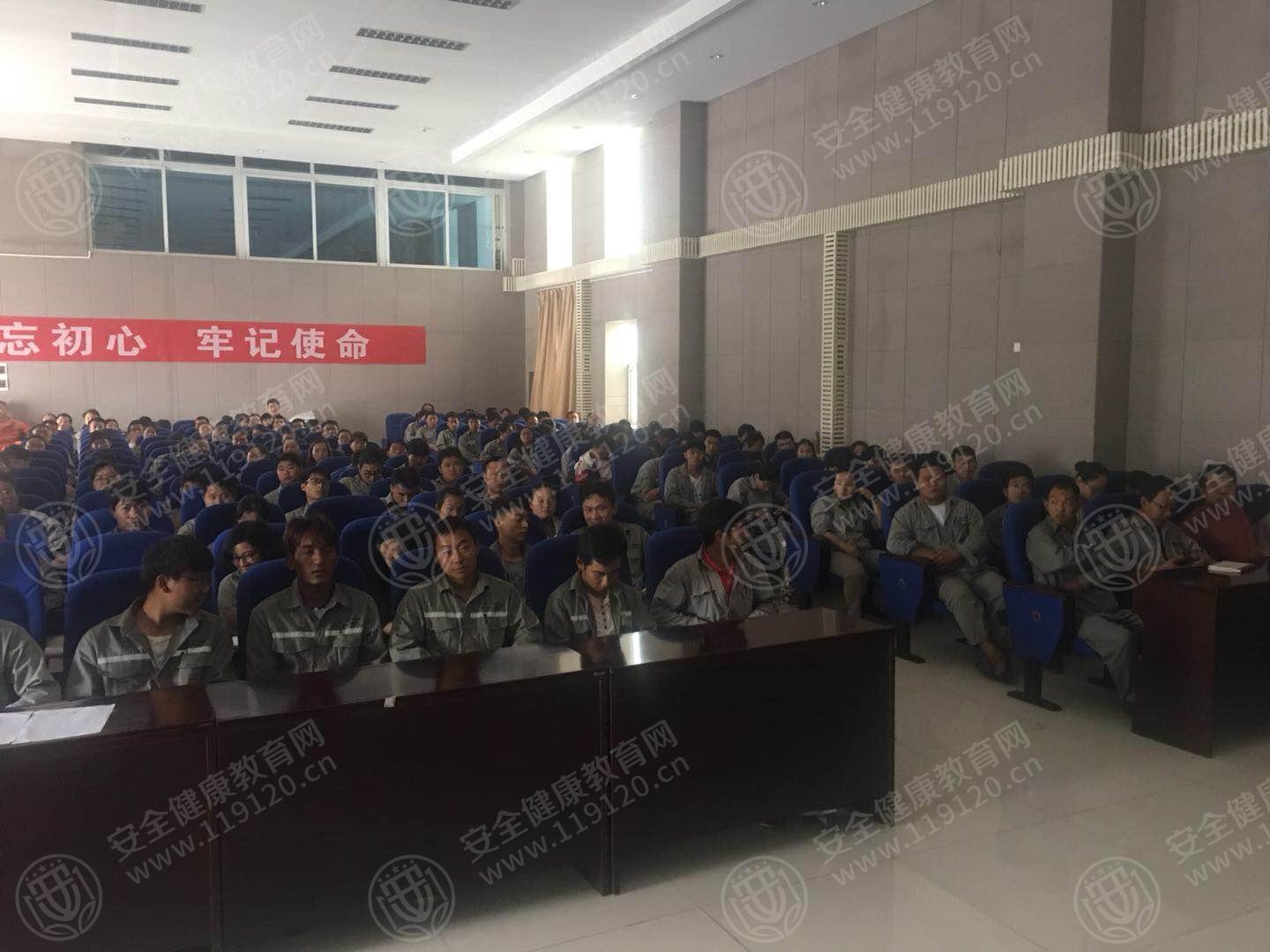 云南先锋化工有限公司6.14武文林2.jpg
