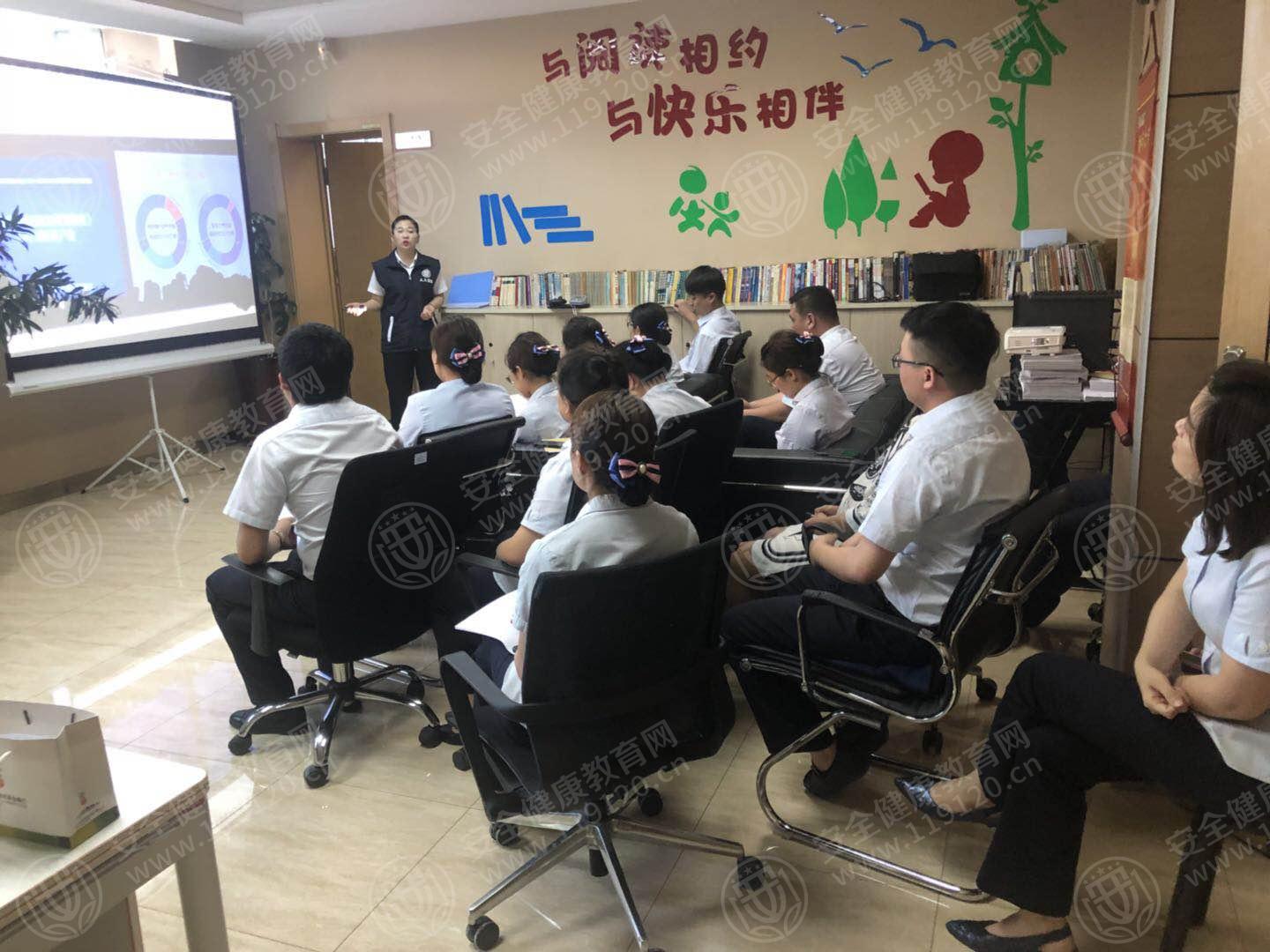 7.8下午17点王丽双长春市九台农商银行大学生之行.jpg