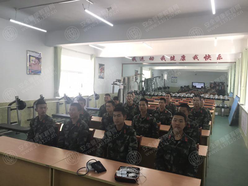 彭阳县武警队.jpg