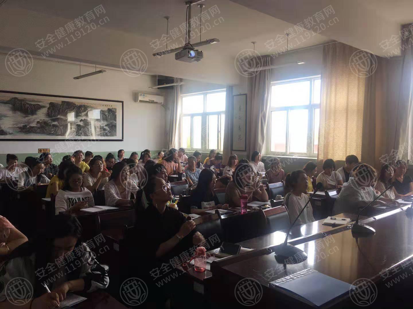 贺兰县四小.jpg