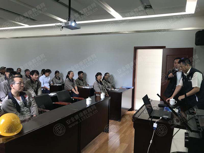 通变电器有限公司7.22武宏宇2.jpg