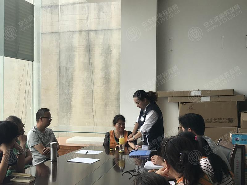 云南红嘴鸥制衣有限公司7.293.jpg