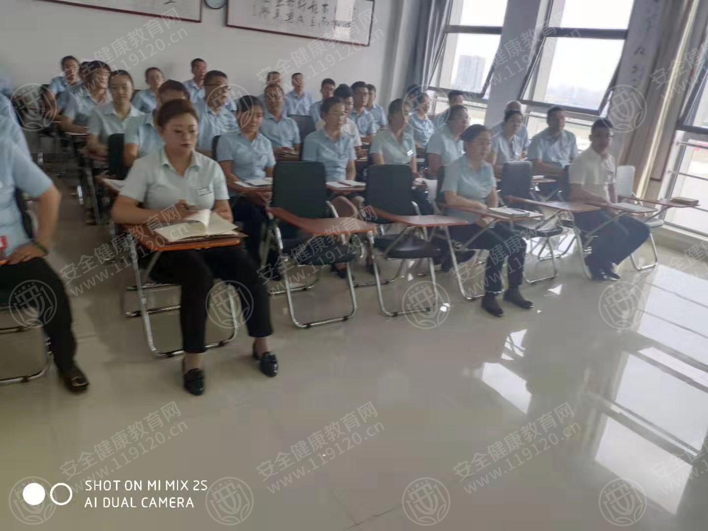 瑞杰物业2.jpg