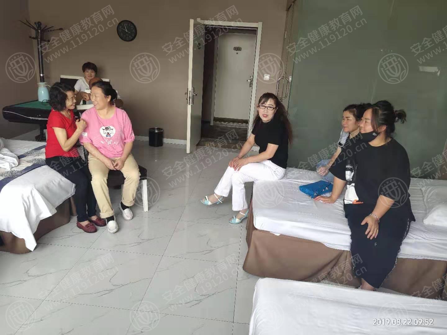 翠海商务酒店2.jpg