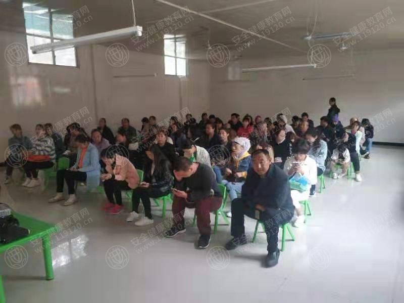 5daea402ba3e80.jpg