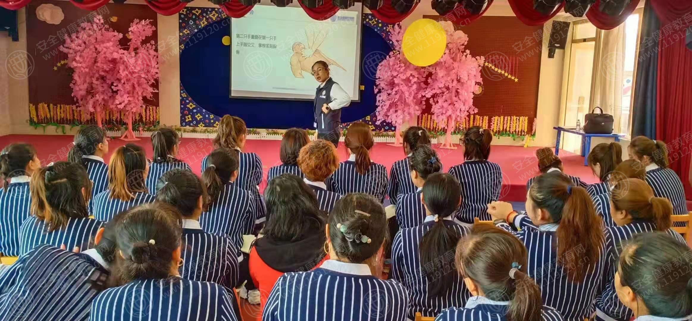 10.15赵春月 市直机关幼儿园2.jpg