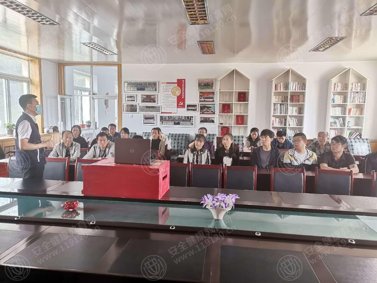 文中图片